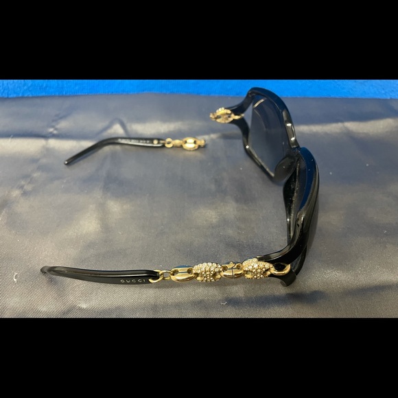 Gucci Bamboo Sunglasses - Picture 2 of 8